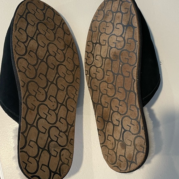 UGG suede slippers size 11.5 men’s - Picture 10 of 11